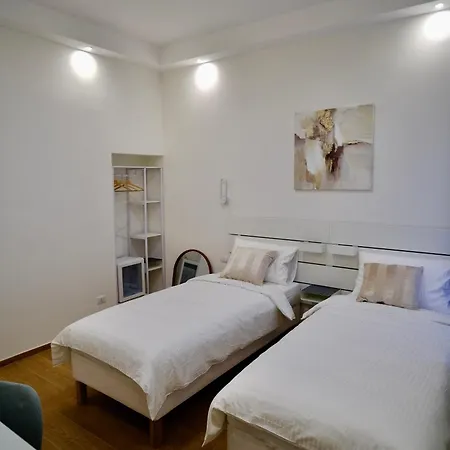 Pensión Maison Almo 4*