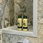 Maison Almo 4*
