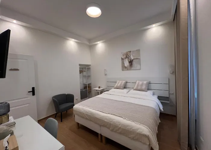 Maison Almo Rome