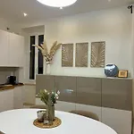 Maison Almo 4*