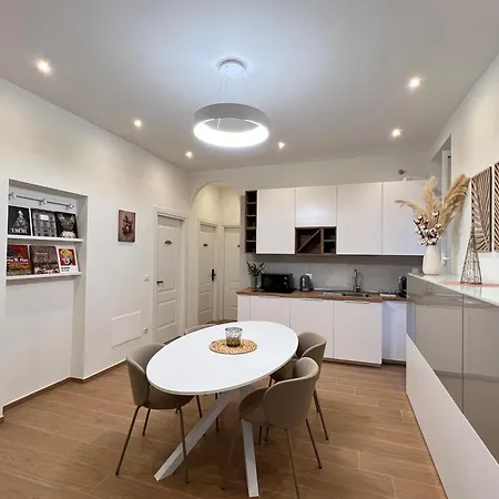 Maison Almo 4* Roma